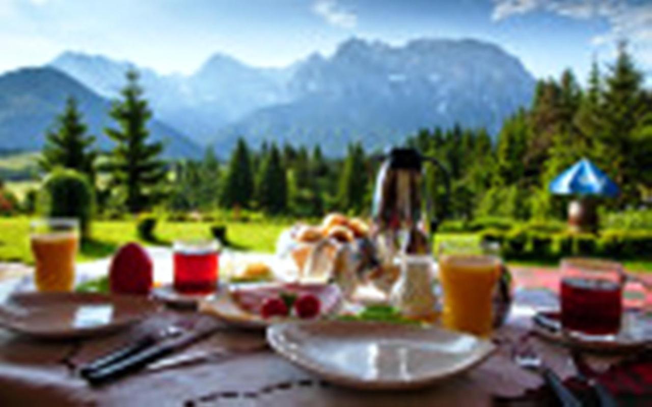 Baeckeralm - B&B 16 + Mittenwald Bagian luar foto