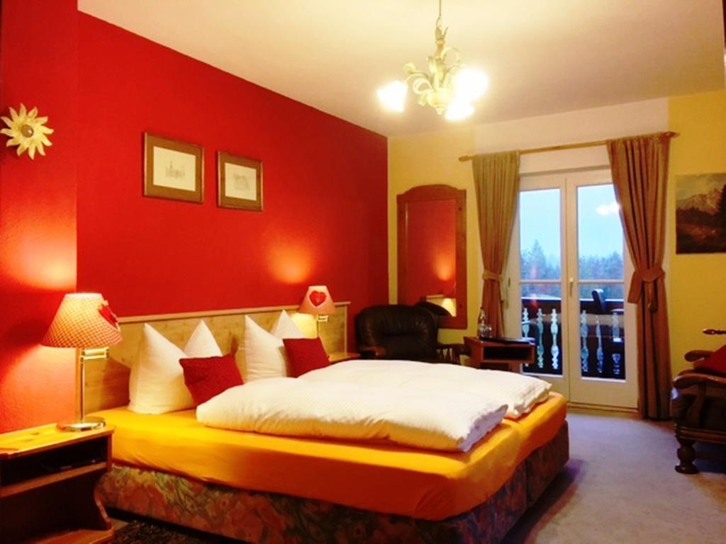 Baeckeralm - B&B 16 + Mittenwald Bagian luar foto