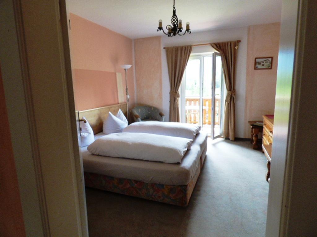Baeckeralm - B&B 16 + Mittenwald Bagian luar foto